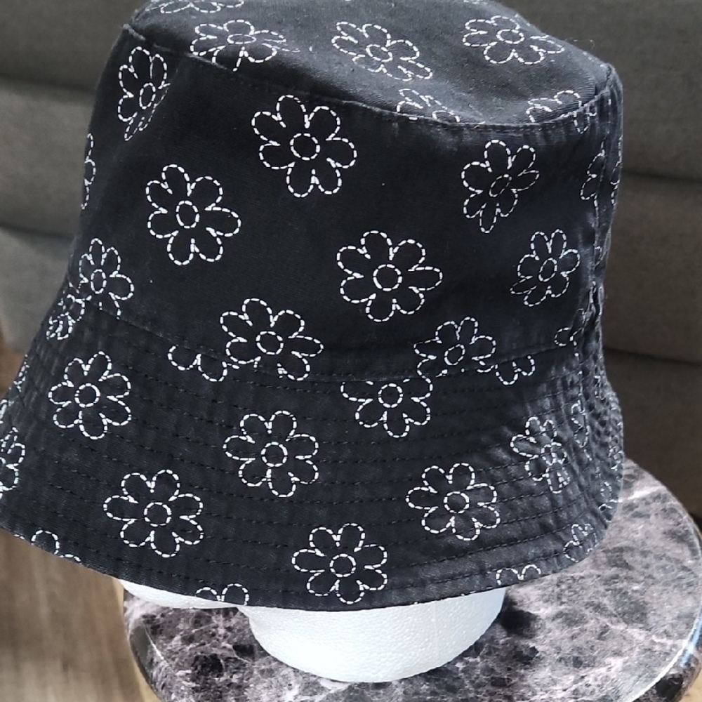 Cool, Black Bucket Hat with White Daisy Stitching. Ready For Summer. - Picture 2 of 6